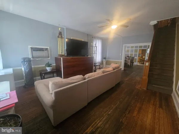$299,000 | 931 West Marshall Street, Norristown, PA 19401