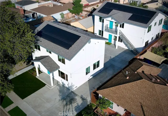 $1,999,900 | 6118 Amos Avenue, Lakewood, CA 90712