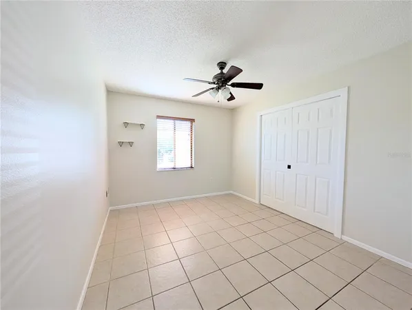 $1,500 | 1122 68th Ave Drive West, Unit 5, Bradenton, FL 34207