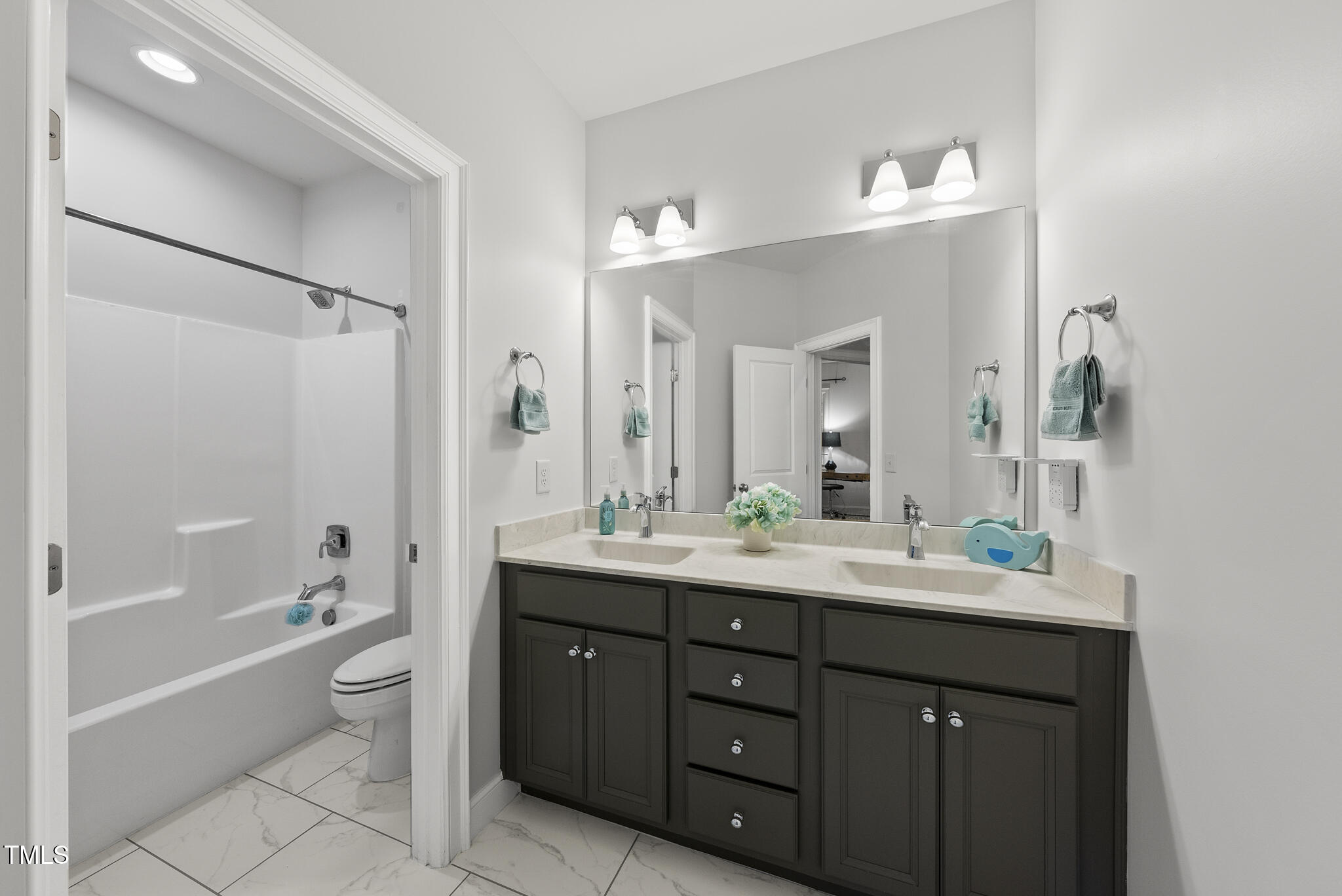 359 Ashton Ridge Lane Cary, NC 27513 - Photo 23 of 28 DSC00415