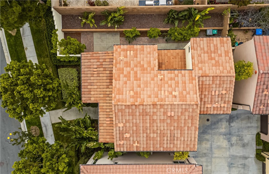 56 Pathway Irvine, CA 92618 - Photo 37 of 52 a view of outdoor space with balcony
