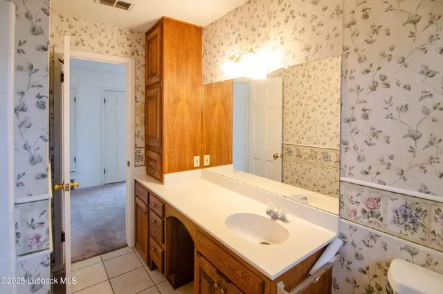 $180,000 | 5001 13th Street, Lubbock, TX 79416