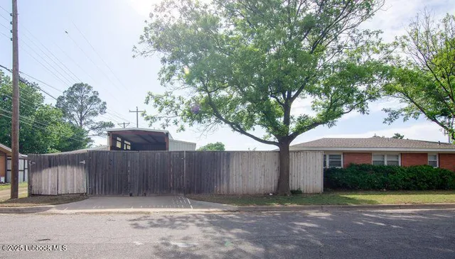 $180,000 | 5001 13th Street, Lubbock, TX 79416