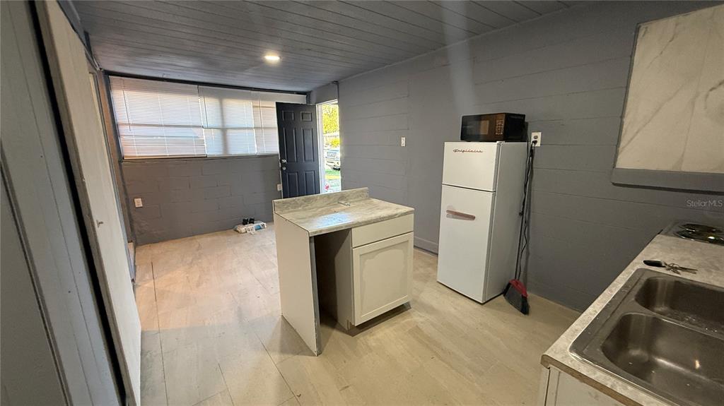 1418 Queensway Road Orlando, FL 32808 - Photo 11 of 11