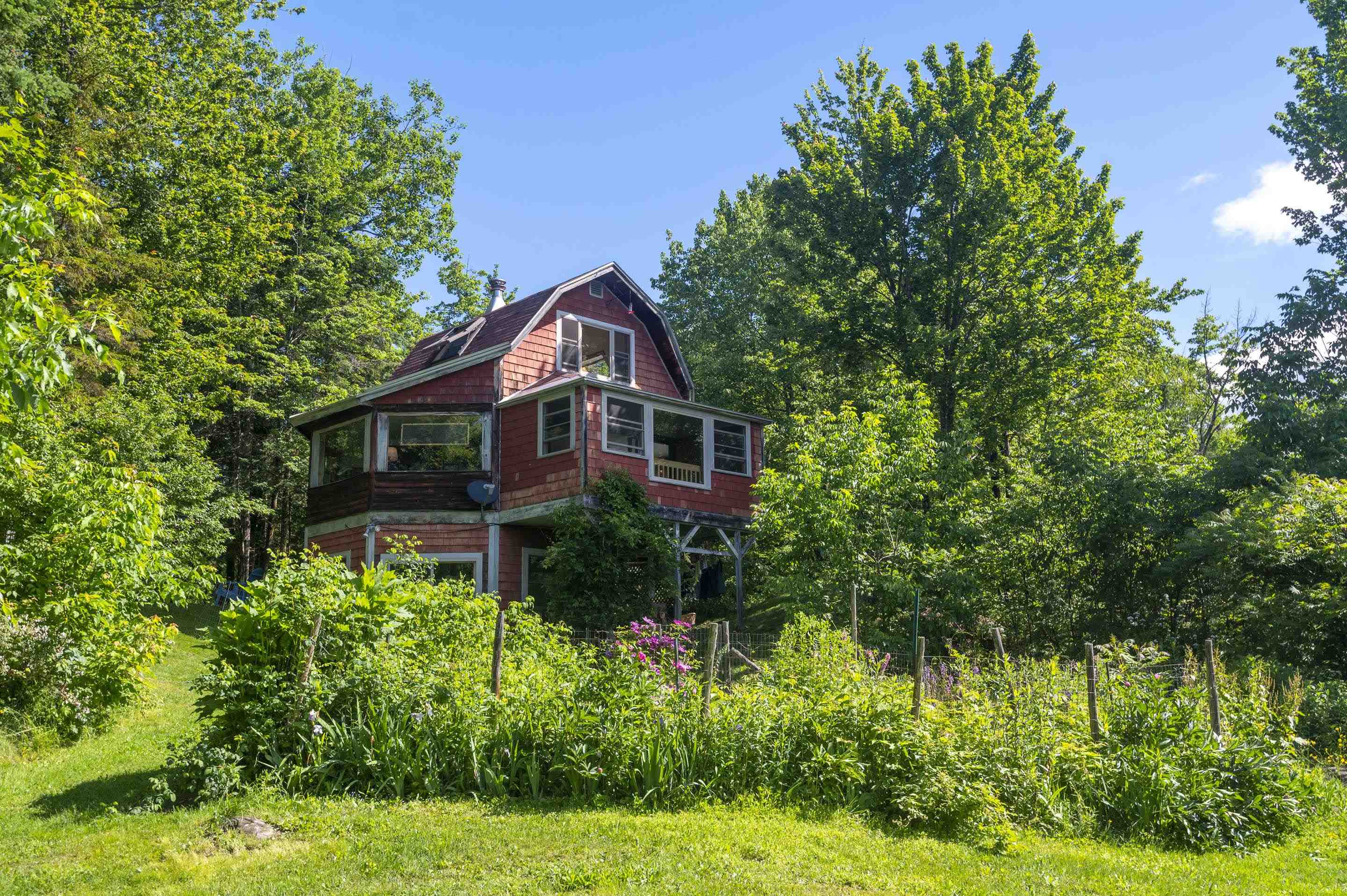 186 MacKenzie Road Worcester, VT 05682 - Photo 3 of 44