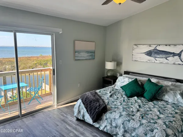 $549,000 | 3212 Quiet Water Lane, Gulf Breeze, FL 32563