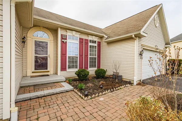 $550,000 | 68 Sweet Pea Drive, Henrietta, NY 14586