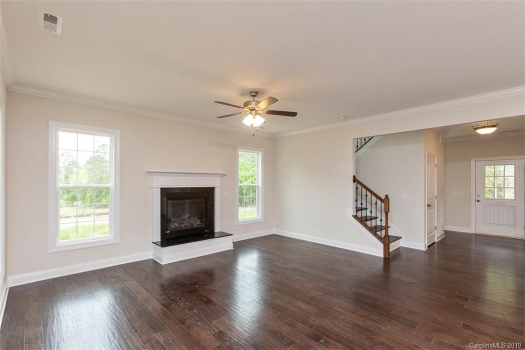 7025 Buckland Road Charlotte, NC 28278 - Photo 15 of 35 Gallery Image 15