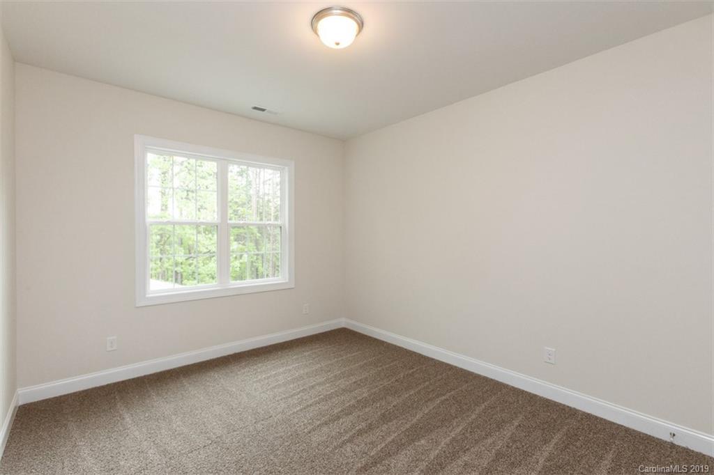7025 Buckland Road Charlotte, NC 28278 - Photo 20 of 35 Gallery Image 20