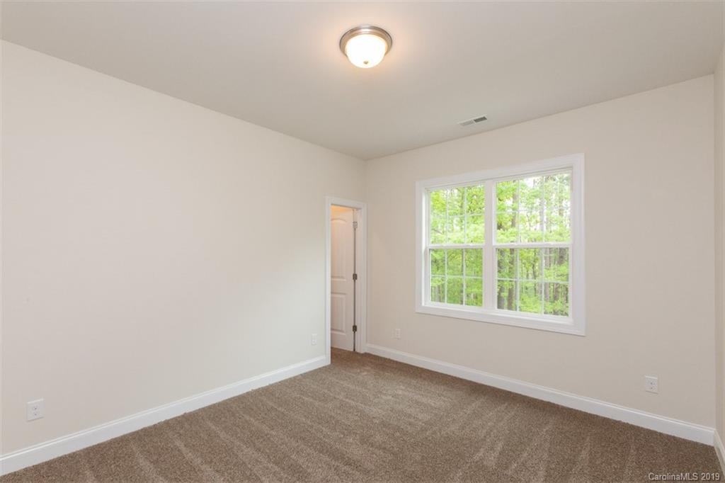 7025 Buckland Road Charlotte, NC 28278 - Photo 25 of 35 Gallery Image 25