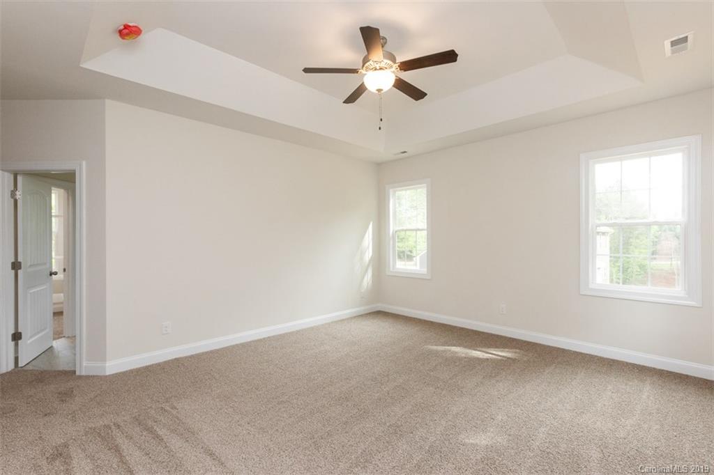 7025 Buckland Road Charlotte, NC 28278 - Photo 32 of 35 Gallery Image 32