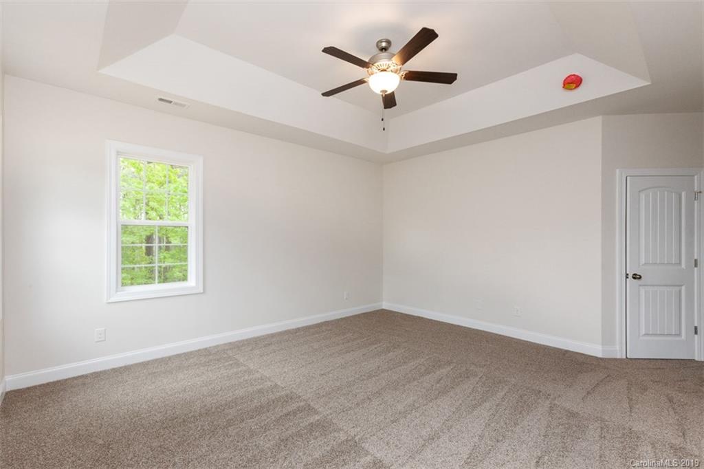 7025 Buckland Road Charlotte, NC 28278 - Photo 34 of 35 Gallery Image 34