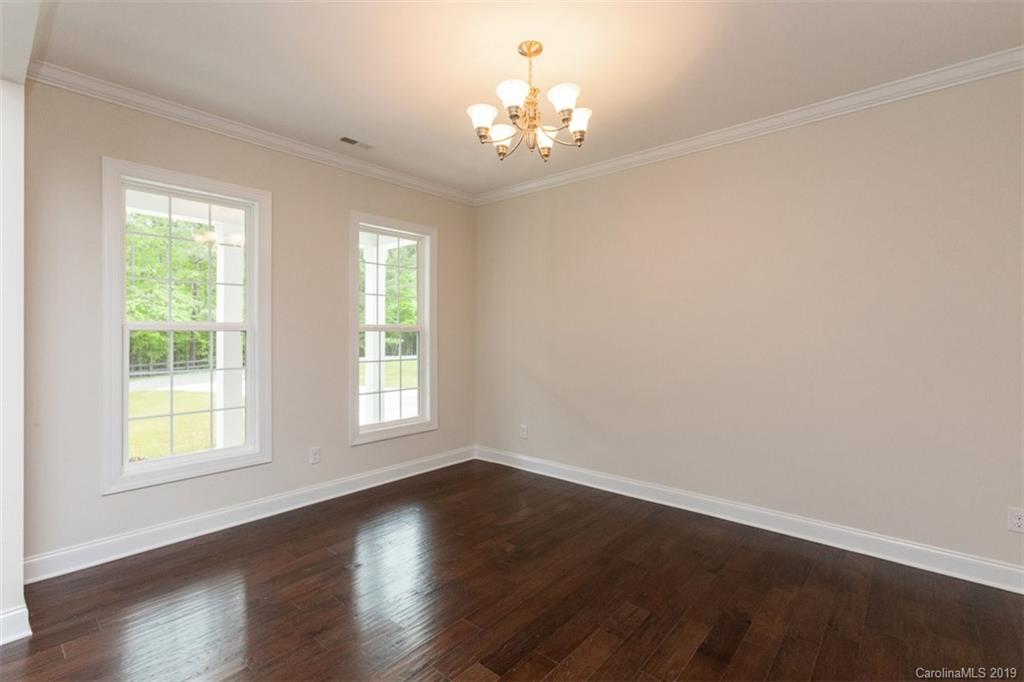 7025 Buckland Road Charlotte, NC 28278 - Photo 8 of 35 Gallery Image 8