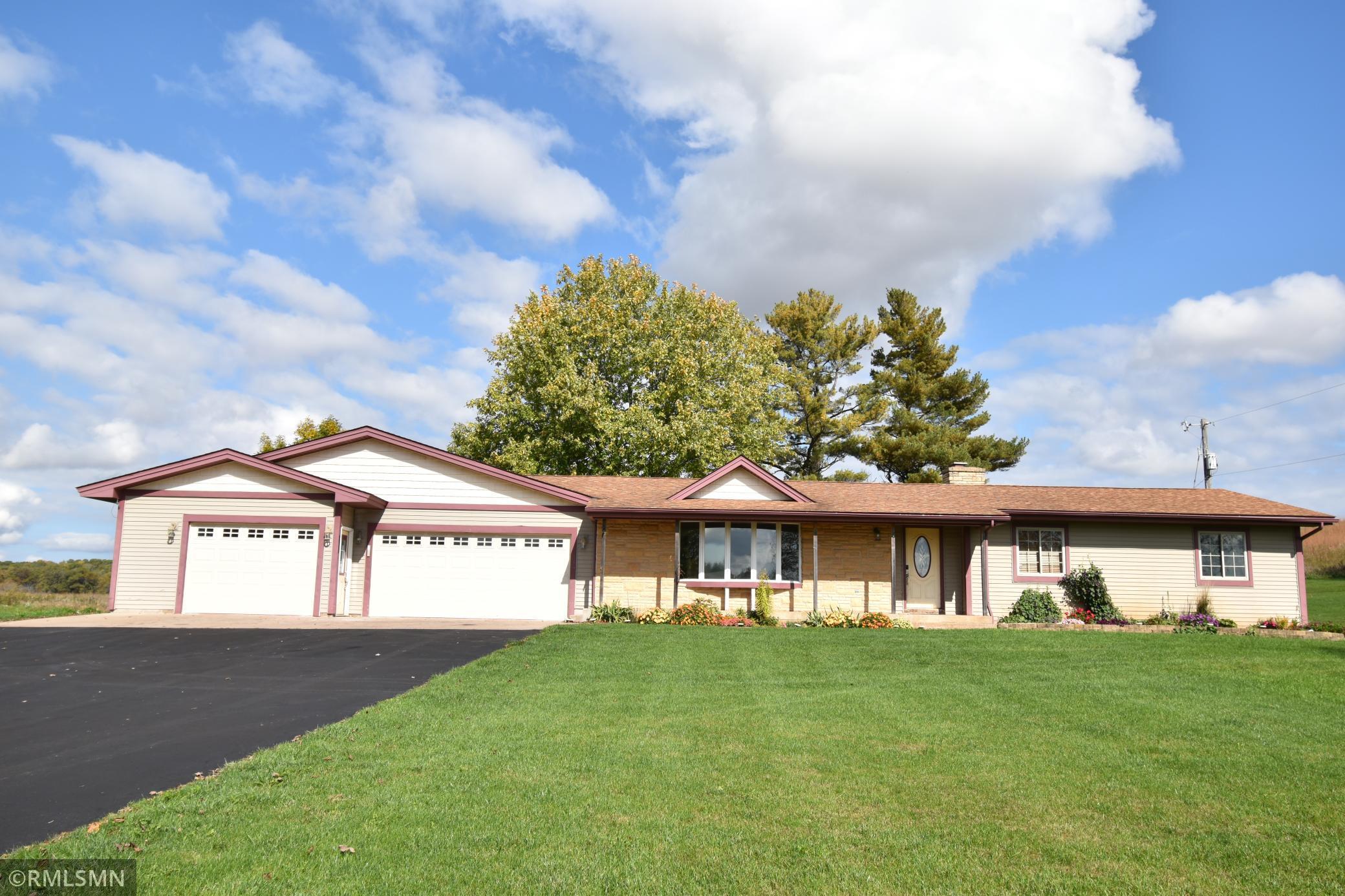 929 County Rd H New Richmond, WI 54017 - Photo 1 of 1 Gallery Image 1