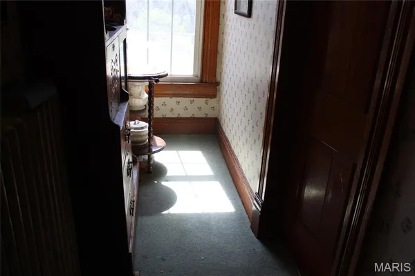 $225,000 | 877 East Airline Drive, East Alton, IL 62024