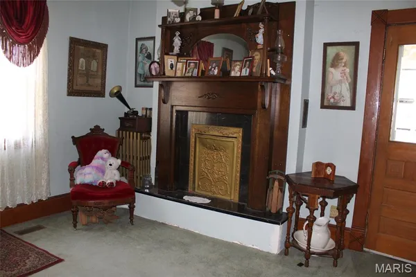 $225,000 | 877 East Airline Drive, East Alton, IL 62024