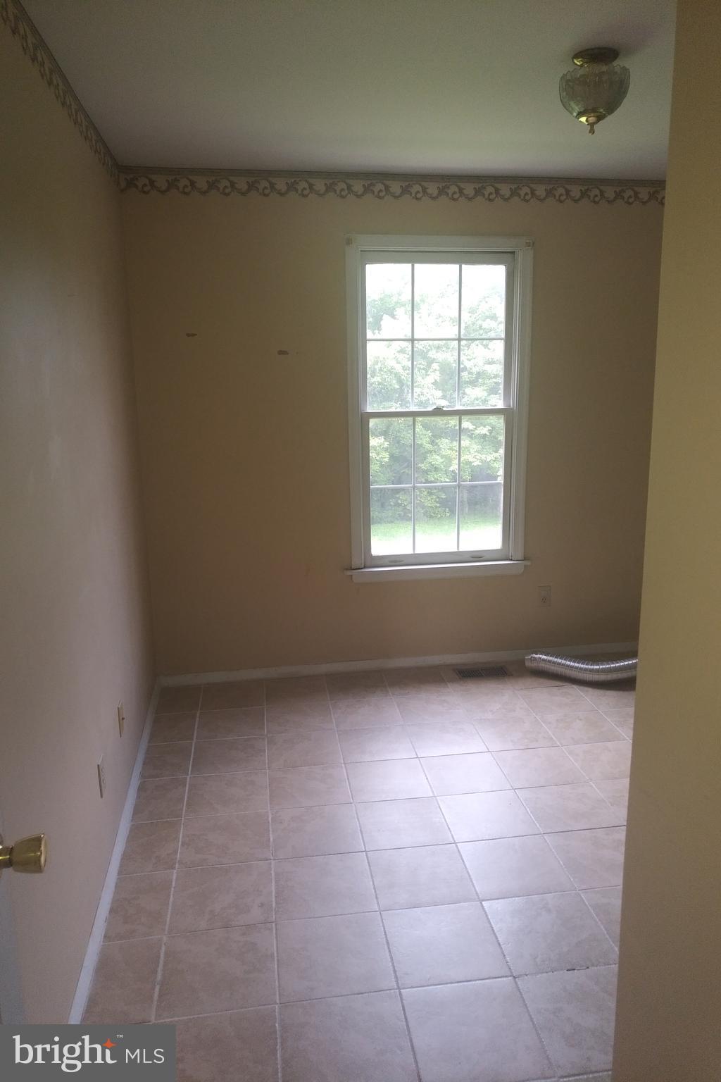 2810 Cedarhurst Road Finksburg, MD 21048 - Photo 7 of 12 Bedroom
