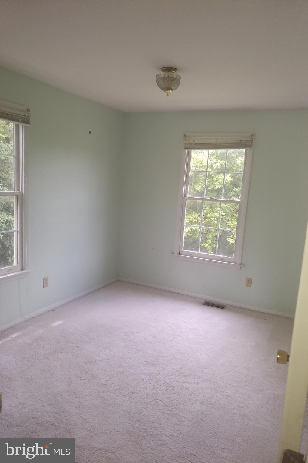 2810 Cedarhurst Road Finksburg, MD 21048 - Photo 8 of 12 Bedroom