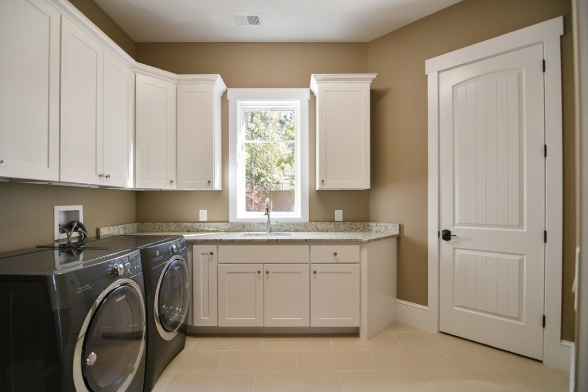 746 Navigator's Point Seneca, SC 29672 - Photo 14 of 36 Gallery Image 14