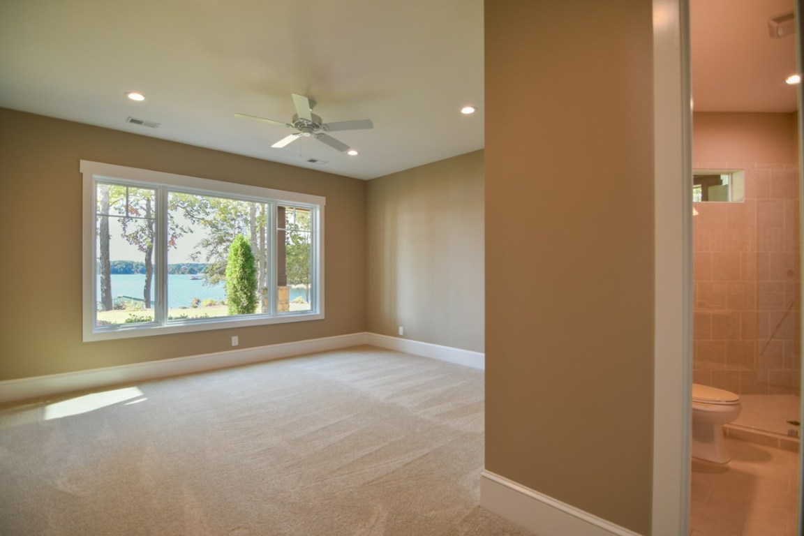 746 Navigator's Point Seneca, SC 29672 - Photo 28 of 36 Gallery Image 28
