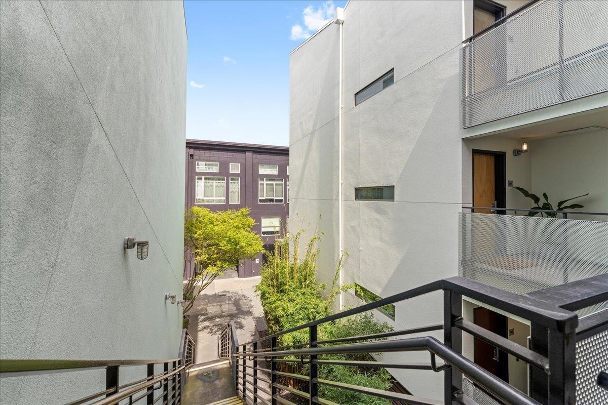 1201 Pine Street, Unit 365 Oakland, CA 94607 - Photo 26 of 33