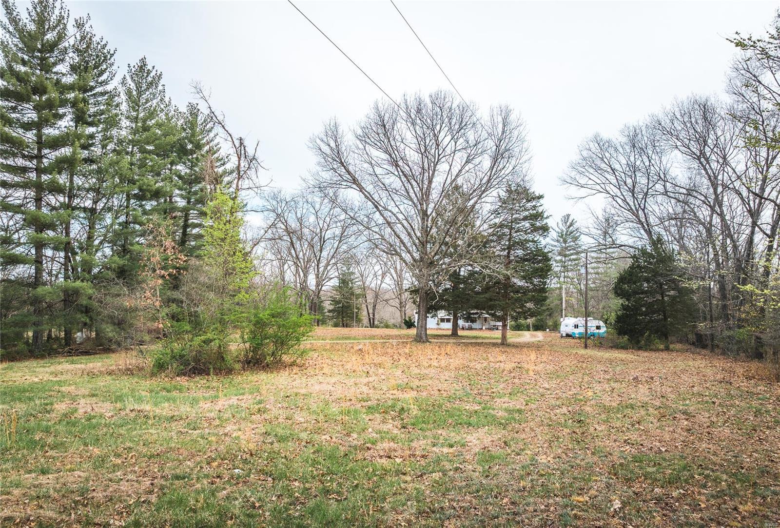 590 Plum Tree Road Bourbon, MO 65441 - Photo 19 of 21