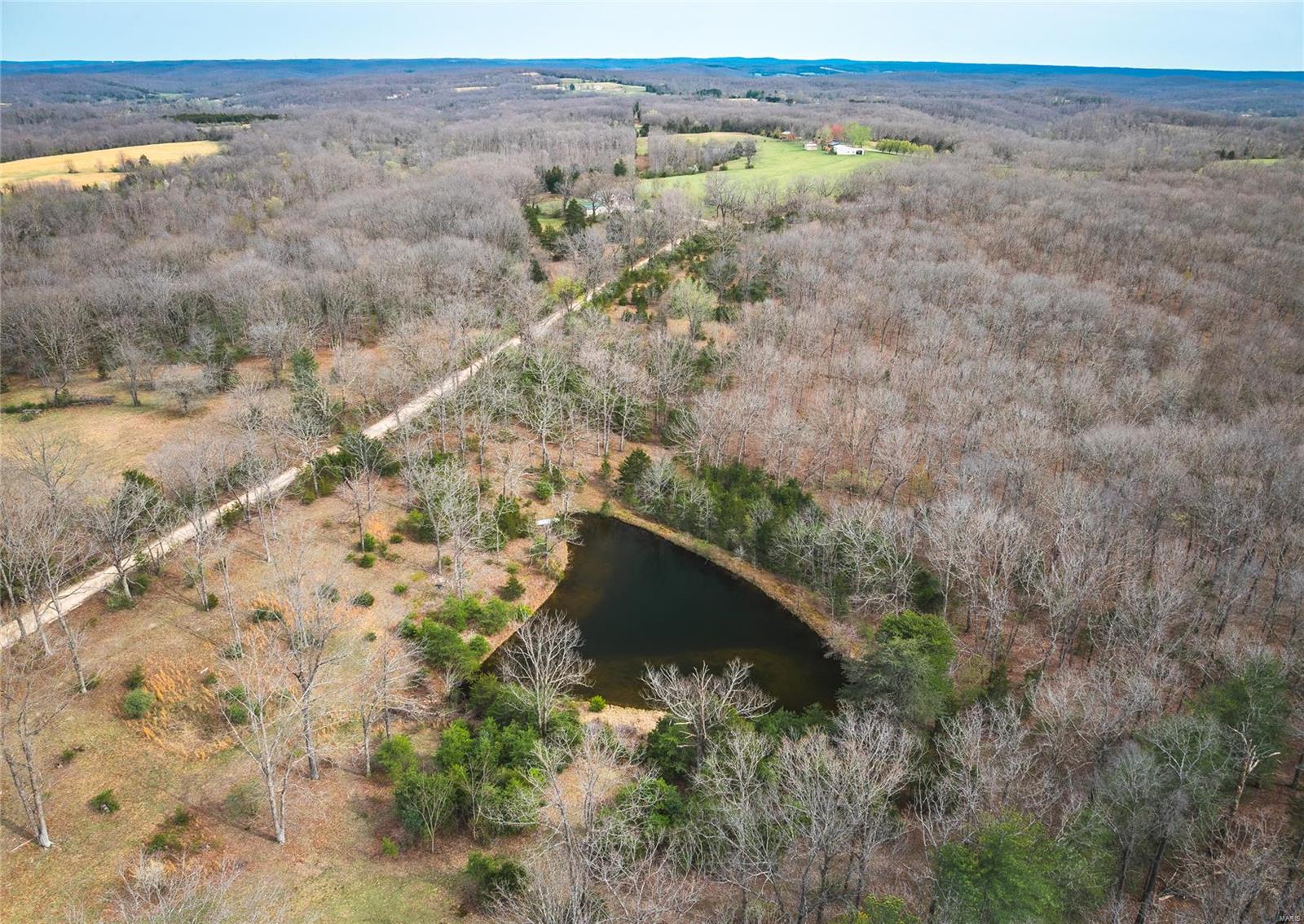 590 Plum Tree Road Bourbon, MO 65441 - Photo 3 of 21