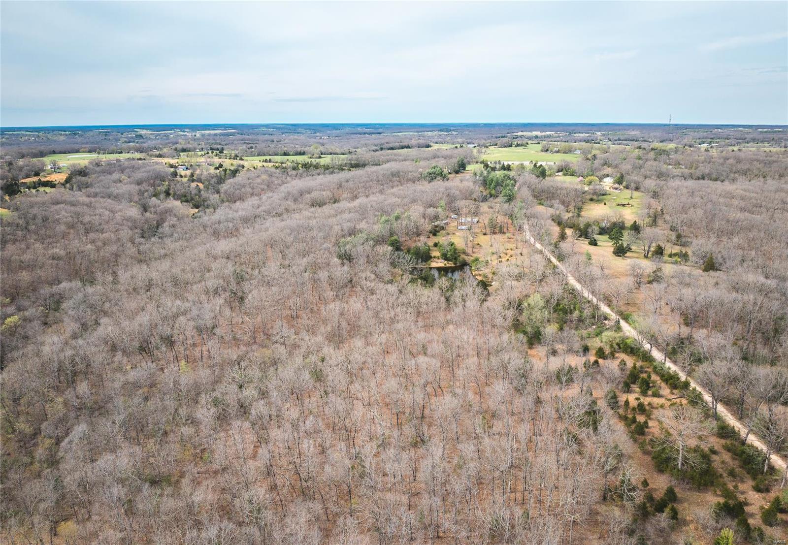 590 Plum Tree Road Bourbon, MO 65441 - Photo 10 of 21