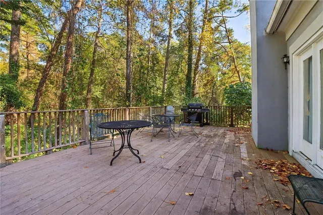 $285,000 | 3071 Lenox Road Northeast, Unit 8, Atlanta, GA 30324