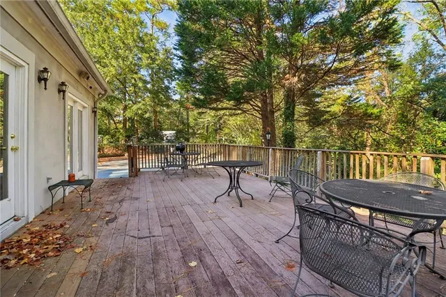 $285,000 | 3071 Lenox Road Northeast, Unit 8, Atlanta, GA 30324