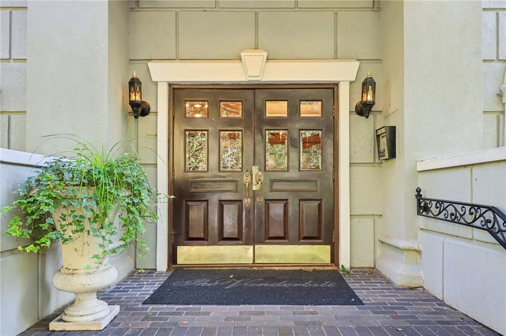 3071 Lenox Road Northeast, Unit 8 Atlanta, GA 30324 - Photo 5 of 50 a view of entrance of the house