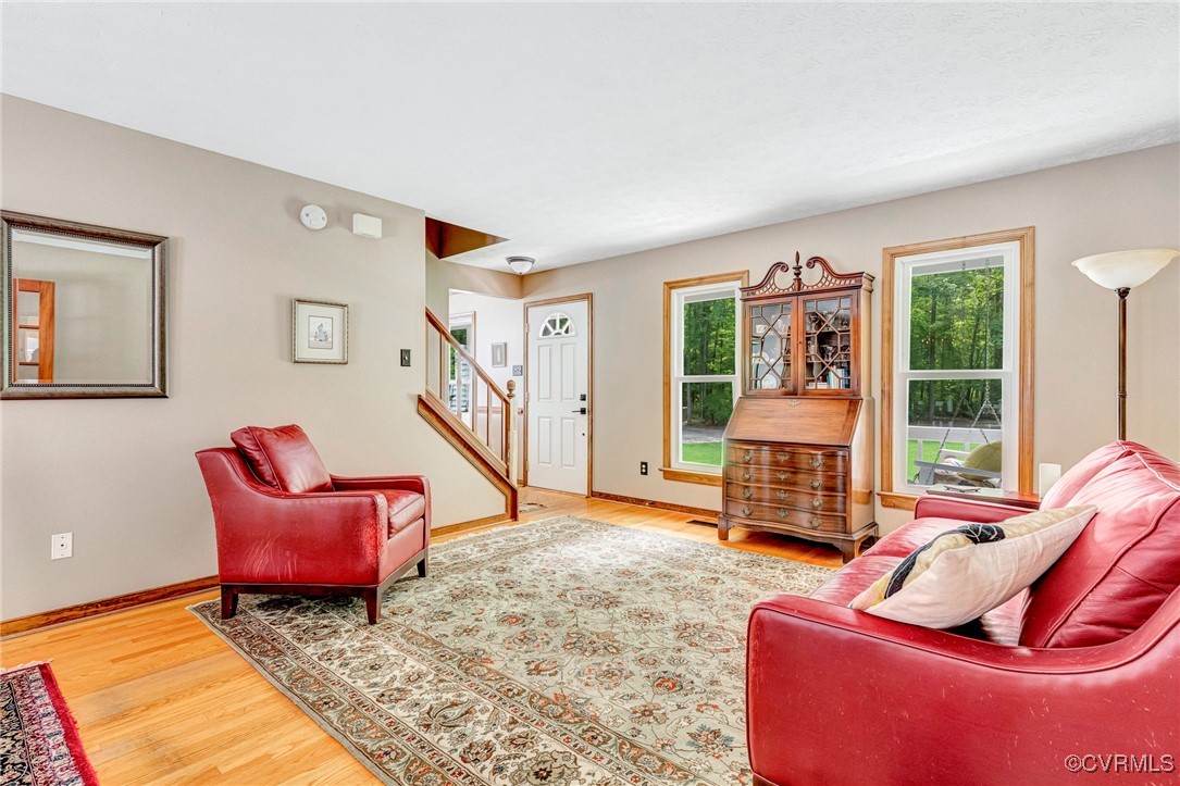 11384 Georgetown Road Mechanicsville, VA 23116 - Photo 6 of 49 View from Living Room looking to front of house