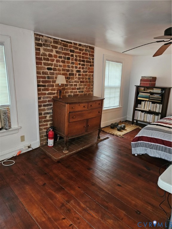 12262 Welling Hall Road Doswell, VA 23047 - Photo 22 of 42 a room with wooden floor and furniture