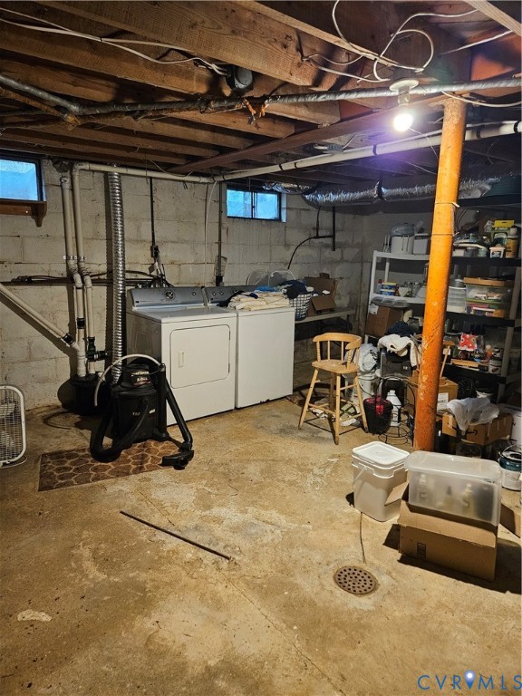 12262 Welling Hall Road Doswell, VA 23047 - Photo 26 of 42 a room with gym equipment
