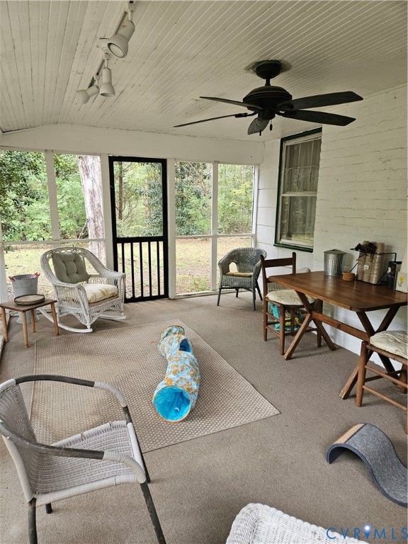 12262 Welling Hall Road Doswell, VA 23047 - Photo 28 of 42 a living room with furniture and a window