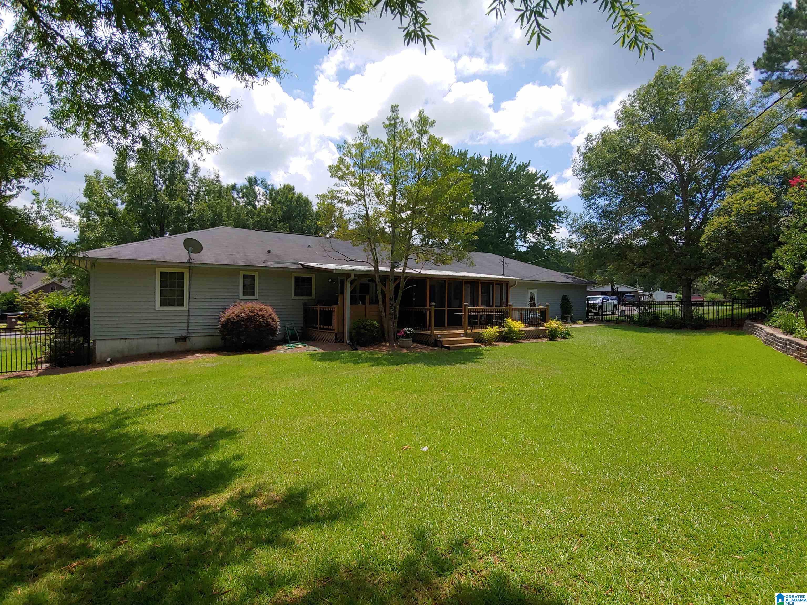 1851 Pleasant Ridge Drive Sylacauga, AL 35150 - Photo 3 of 25