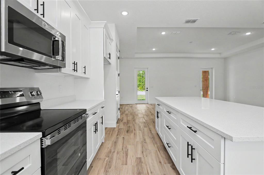 6397 Southwest 135th Terrace Road Ocala, FL 34481 - Photo 10 of 34 Gallery Image 10