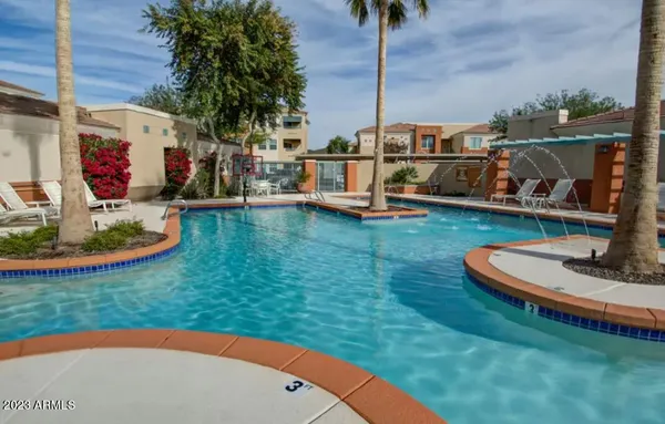 $1,447 | 28575 North Black Cyn Highway, Unit 1S, Phoenix, AZ 85085