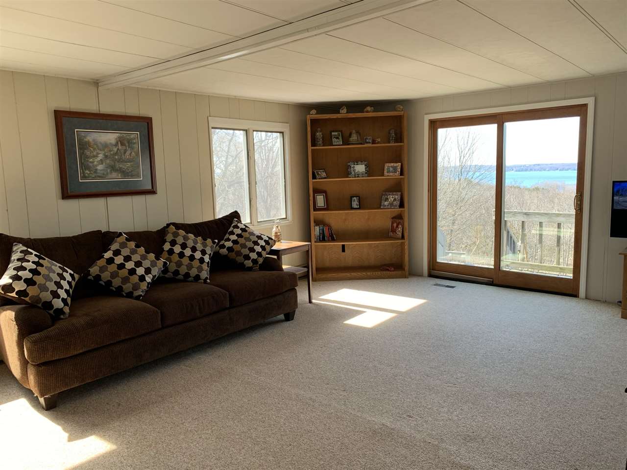 8868 Chapman Road Alden, MI 49612 - Photo 8 of 42 1885289-7.JPG