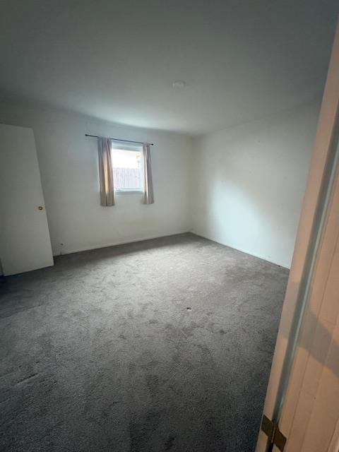 910 Mercer Avenue Ojai, CA 93023 - Photo 17 of 21 an empty room with a workbench