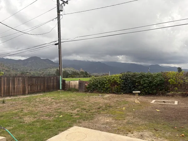 $995,000 | 910 Mercer Avenue, Ojai, CA 93023