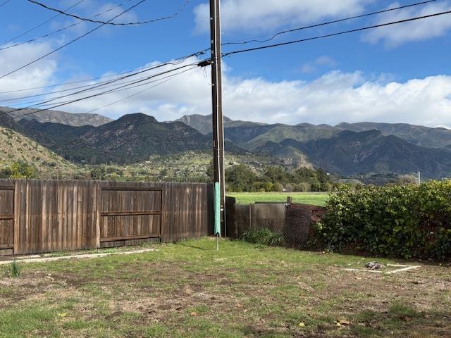 910 Mercer Avenue Ojai, CA 93023 - Photo 5 of 21 a view of a backyard with a garden