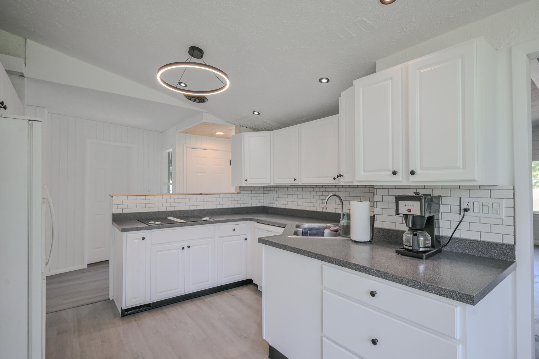 2020 Winding Trail Springfield, OH 45503 - Photo 9 of 32