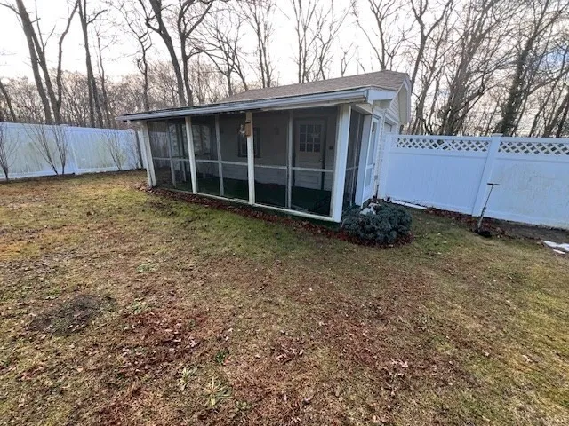 $2,800 | 1657 Meridian Street, Unit 1, Fall River, MA 02720