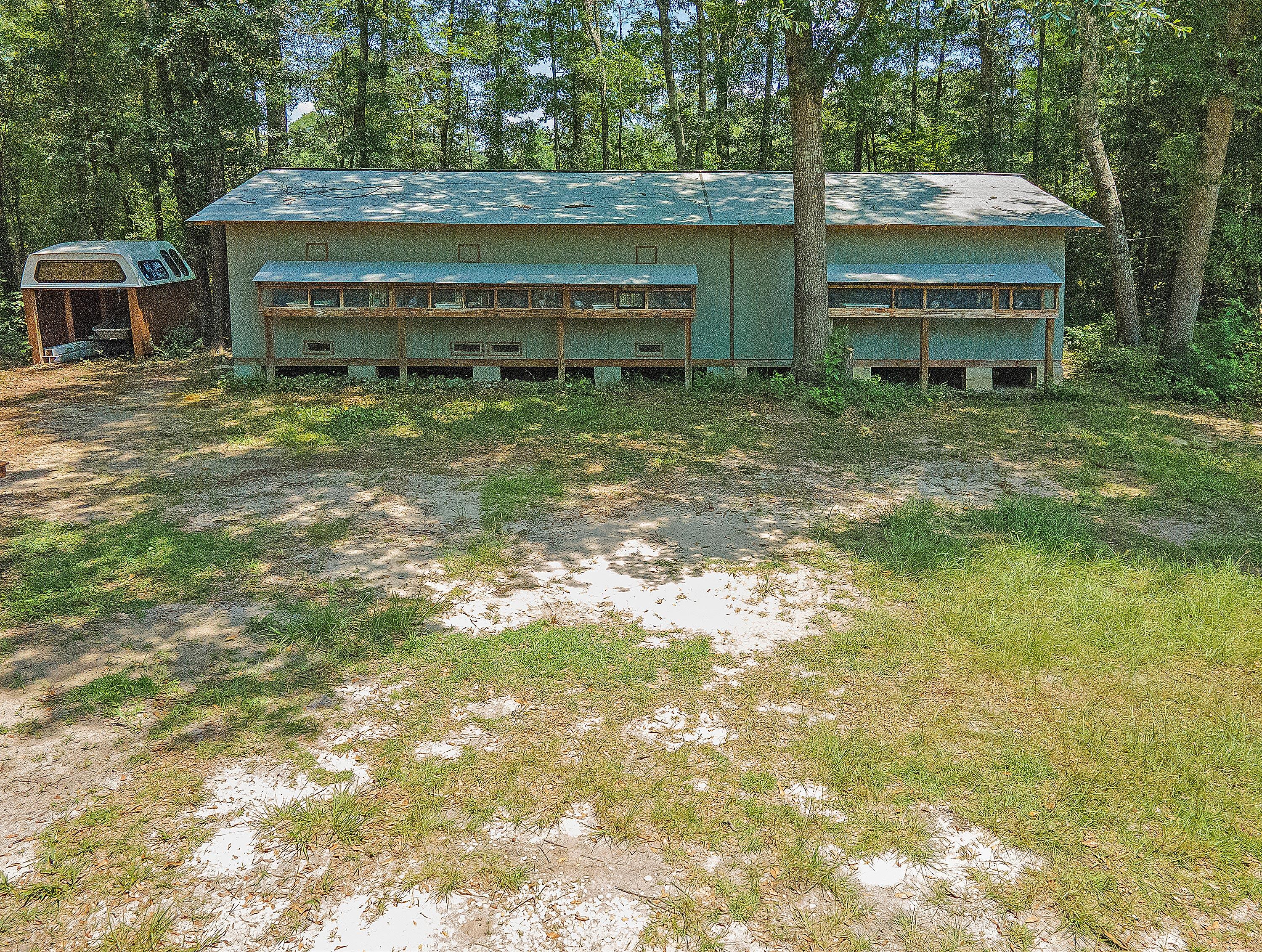 150 Riverbend Lane Ridgeville, SC 29472 - Photo 70 of 77 Pigeon Coop