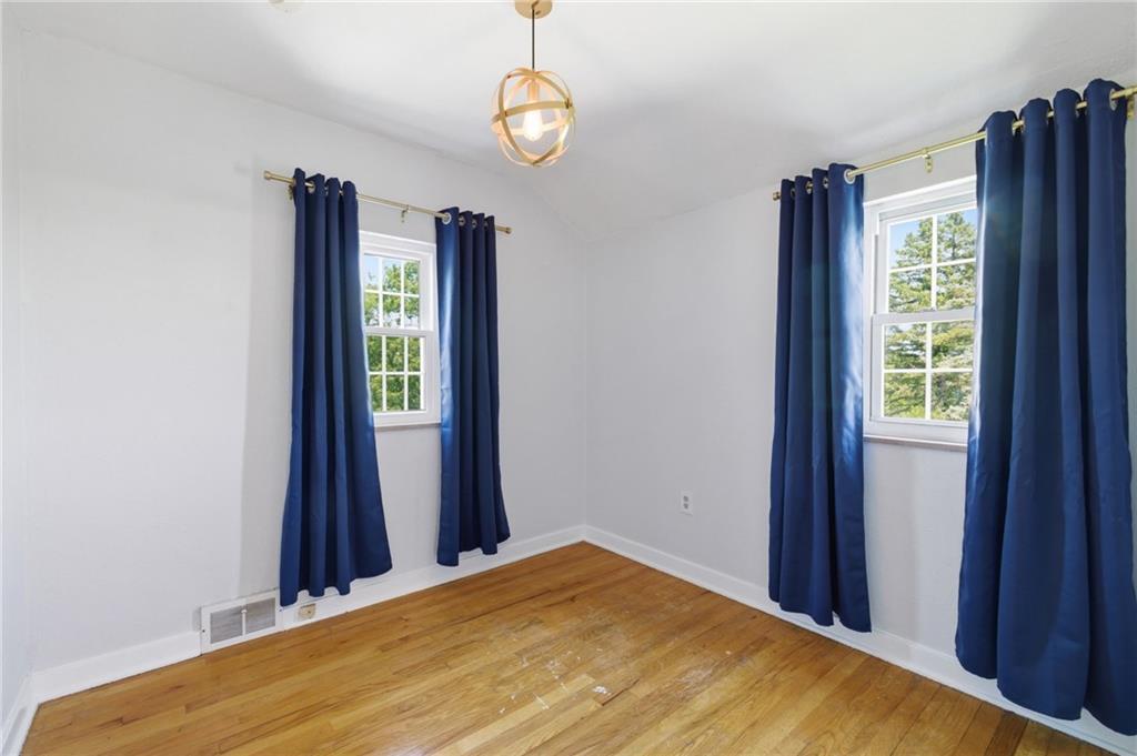 4883 East Willock Road Pittsburgh, PA 15227 - Photo 19 of 33 a view of a bedroom with a natural light