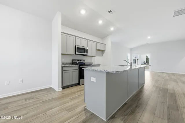 $309,900 | 54 Concourse Drive, Ridgeland, SC 29936