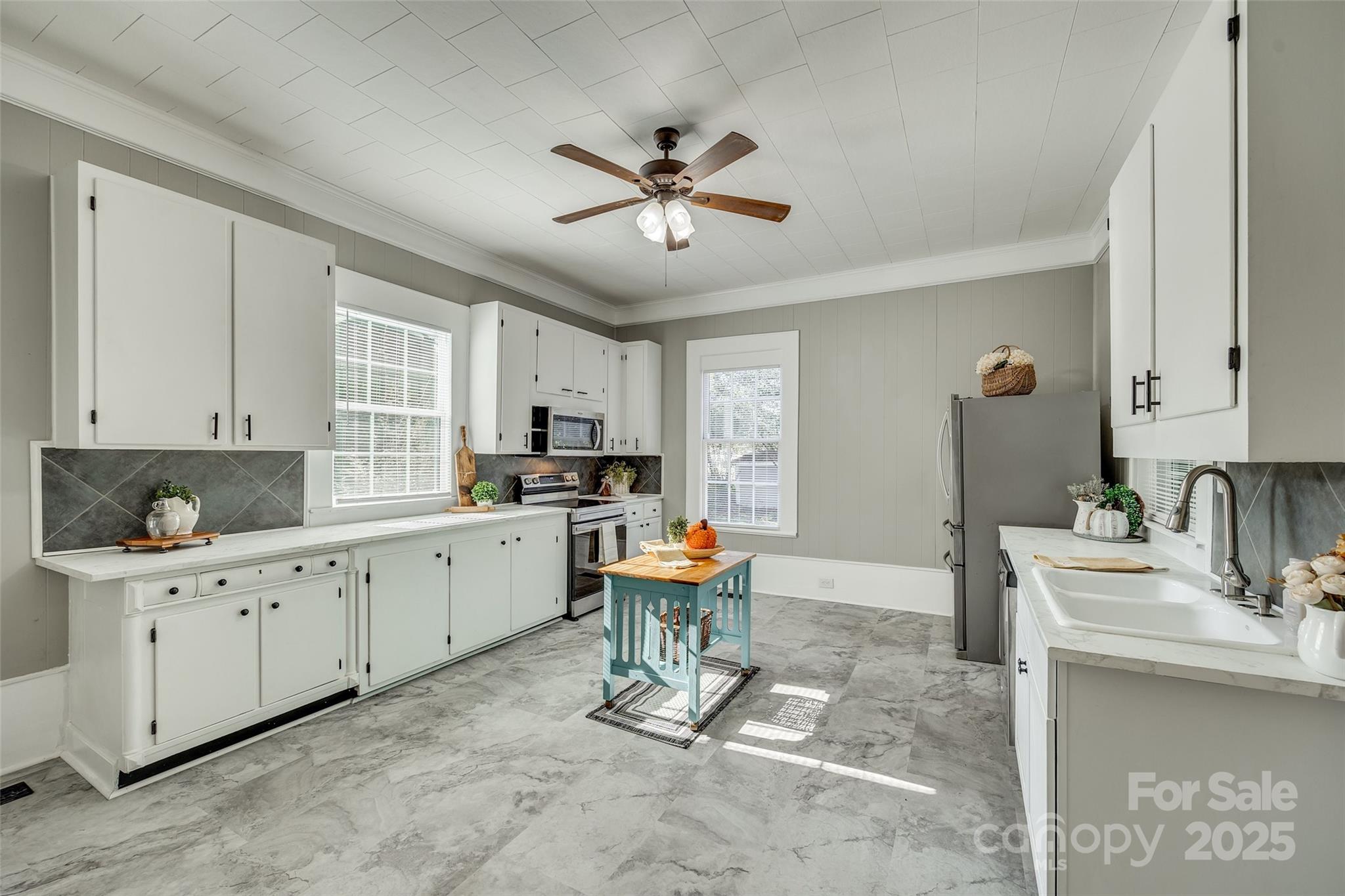 203 Kings Mountain Street Clover, SC 29710 - Photo 10 of 35 a kitchen with a cabinets and counter space