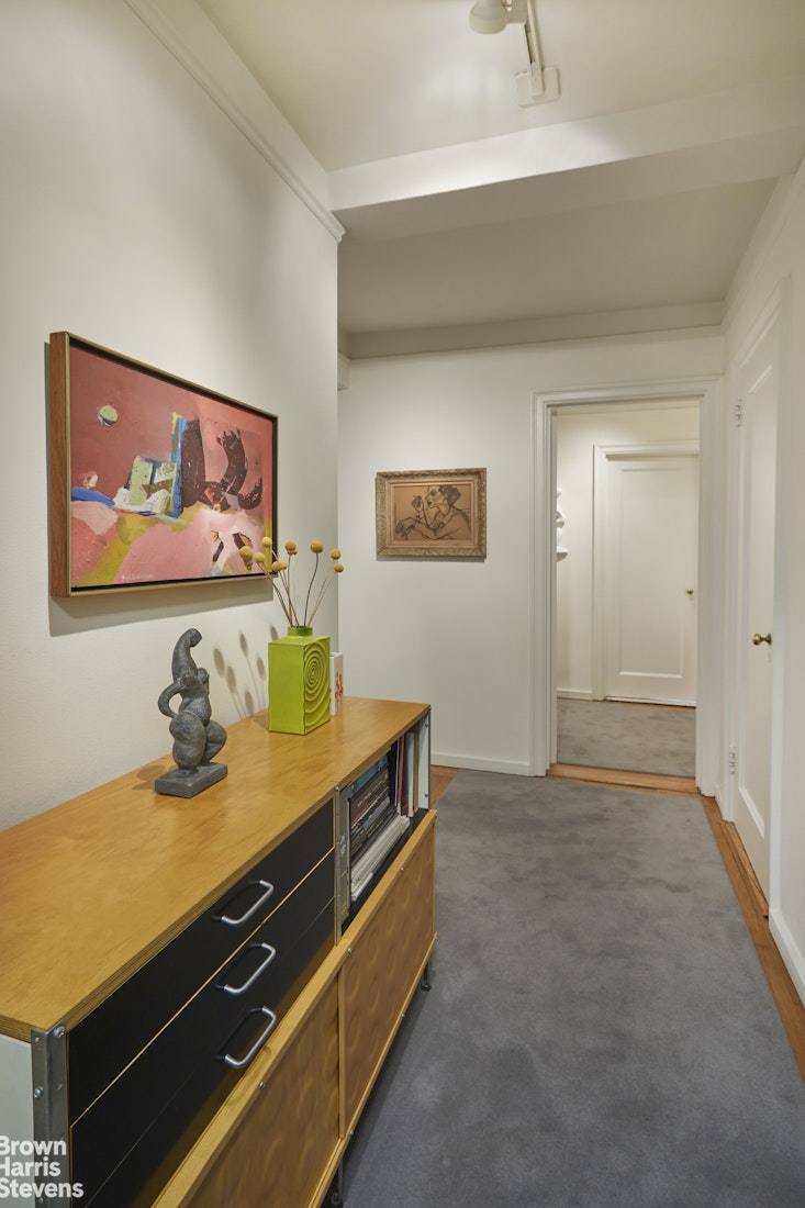 2 Horatio Street, Unit 4B Manhattan, NY 10014 - Photo 7 of 13