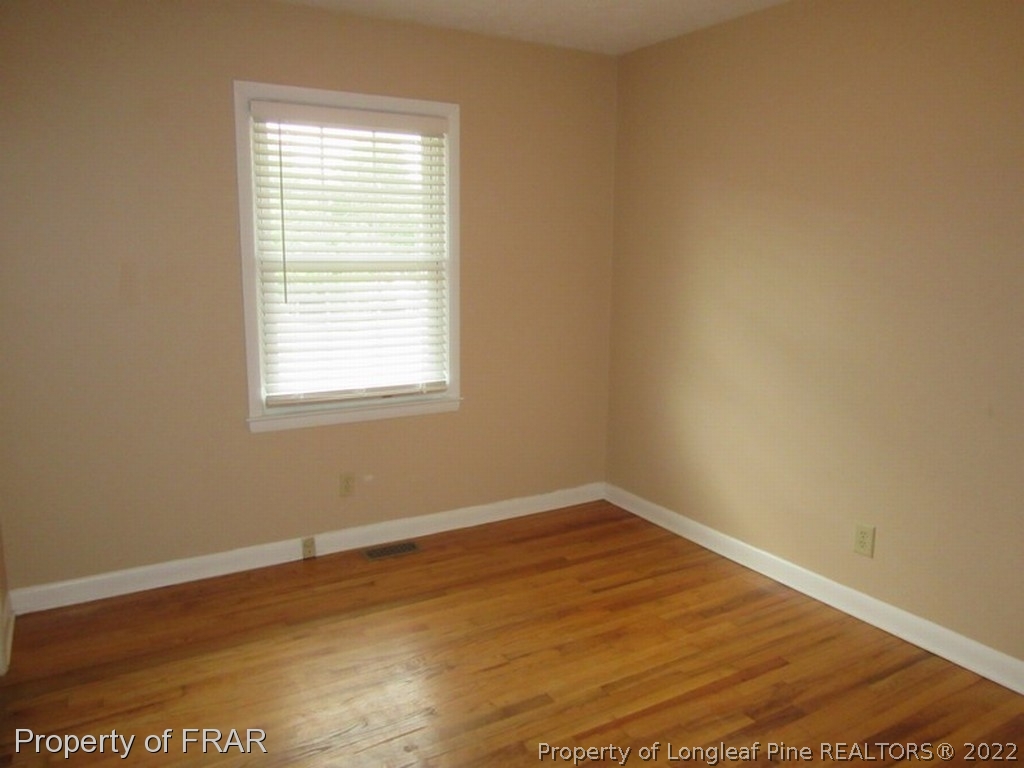 1612 Crescent Spring Lake Spring Lake, NC 28390 - Photo 5 of 11 Gallery Image 5